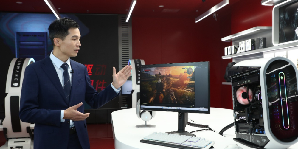 ALIENWARE�����˰l(f��)��500Hz�Α��@ʾ��